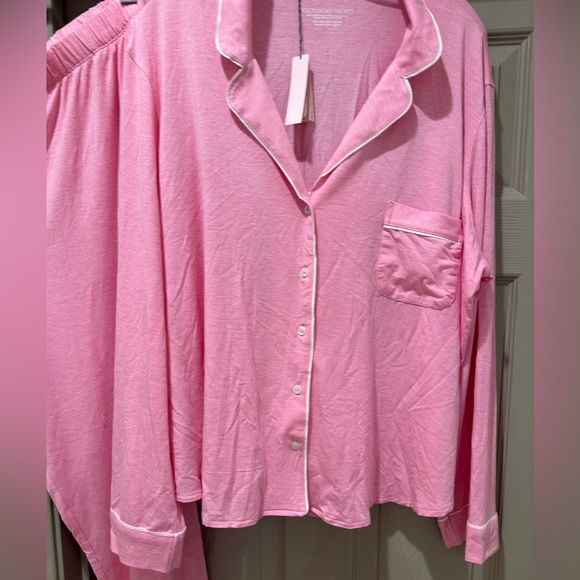 Victoria’s Secret Pink PJ’s with pockets . Very soft & comfortable. NWT size XXL - Picture 2 of 6